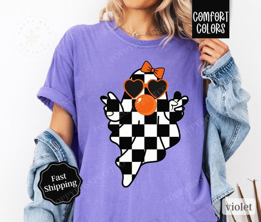 Ghost Blowing Bubble Shirt Comfort Colors, Trick or Treat Halloween Shirt,  October Vibes Shirt for Women Oversized Crewneck Tee