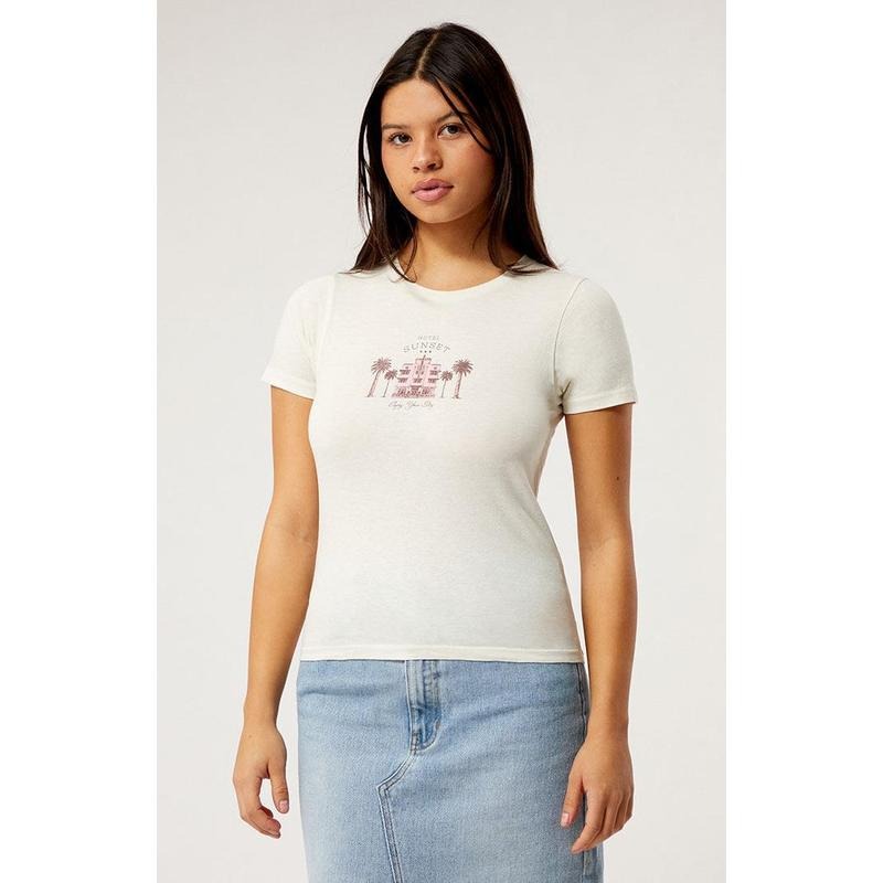 Golden Hour Women's Hotel Sunset Skimmer T-Shirt Hoodie, Sweatshirt | WearSparks.com