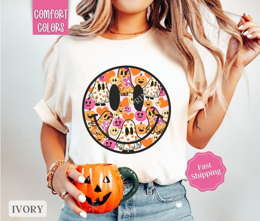 Halloween Happy Face Shirt Comfort Colors, Cute Ghost Tshirt for Women,  Spooky Season Shirt Oversized Crewneck Tee