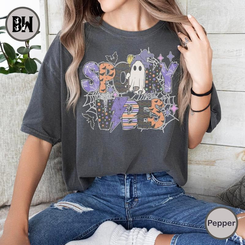 Halloween Spooky Vibes Comfort Color T-Shirt, Spooky Vibes Sweatshirt, Retro Halloween Sweatshirt, Halloween Vibes Sweatshirt, Spooky Season Shirt