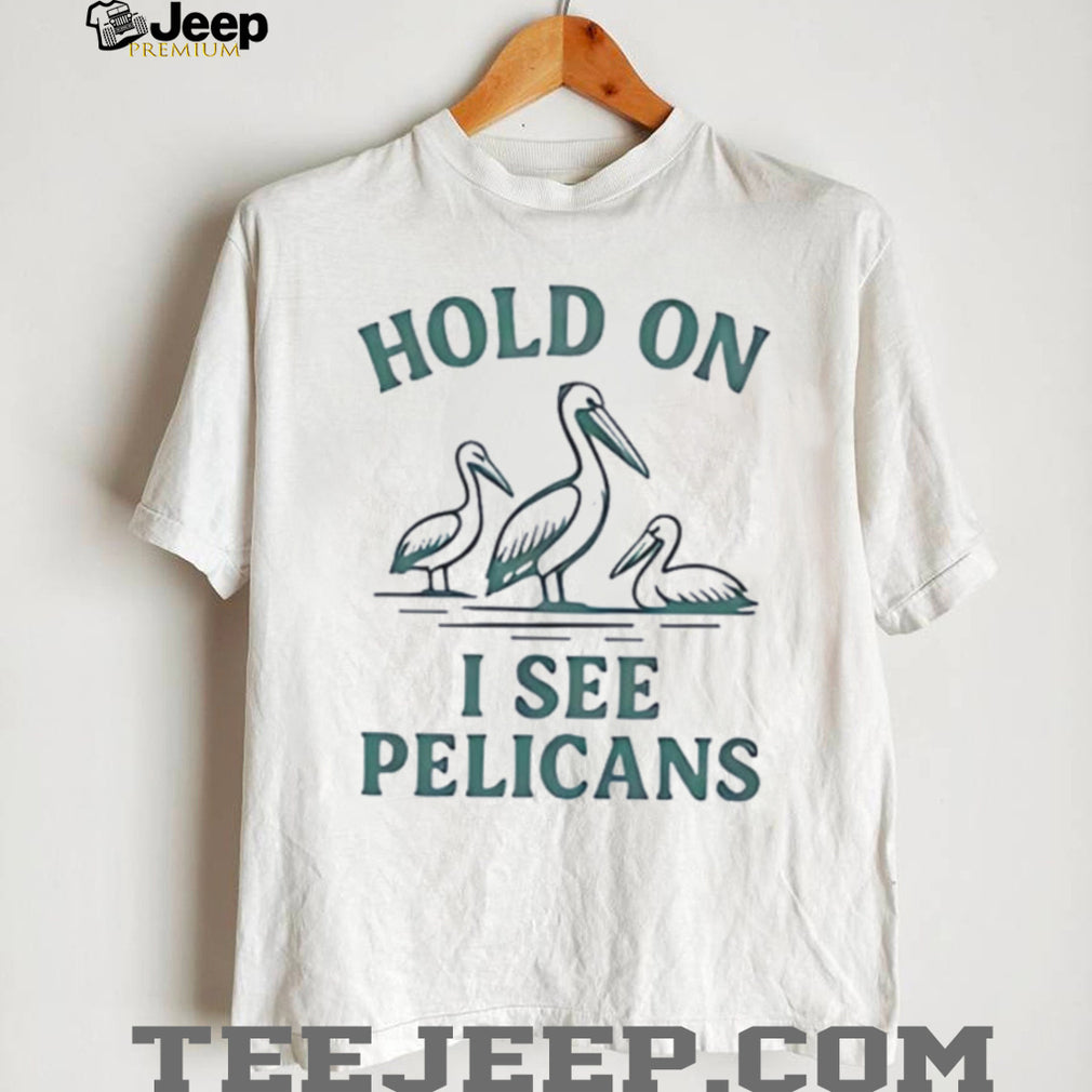 Hold on I see Pelicans shirt