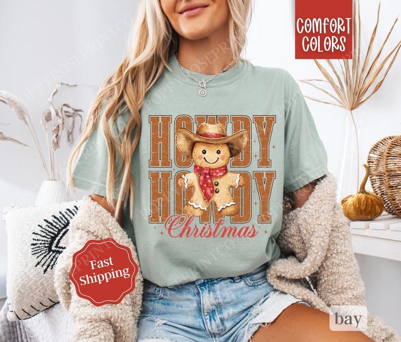 Howdy Christmas Shirt Comfort Colors, Country Christmas Tshirt, Cowboy Holiday Tshirt, Western Xmas Tee