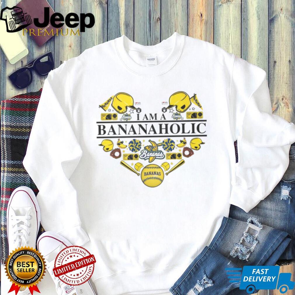 I Am A Bananaholic Heart Baseball Gear Savannah Fan T Shirt