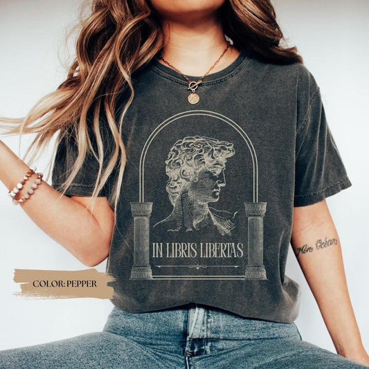 In Libris Libertas Bookish T-Shirt In Books There is Freedom Tshirt for Booklovers Vintage Reading Tee Bookish T-shirt Gift for