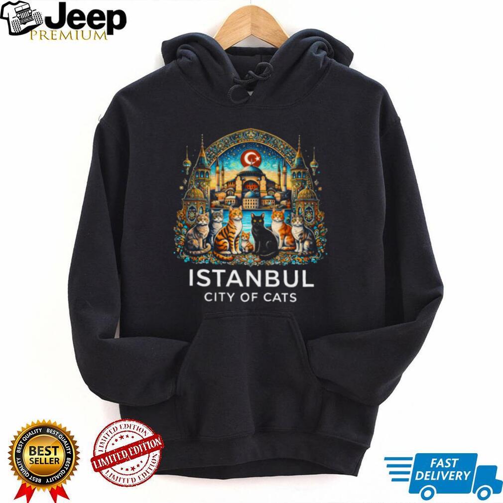 Istanbul City of Cats Artistic Hagia Sophia Landmark T Shirt