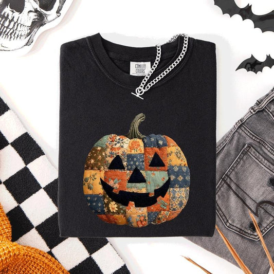 Jack o Lantern, Faux Quilt Pumpkin, Halloween, Fall, Autumn, Comfort Colors T-Shirt, Witch, Spooky, Autumn, Fall, Women's Comfort Colors Tee