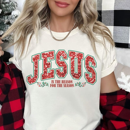 Jesus Christmas T-Shirt Christian Xmas Tshirt Bible Savior Tee Jolly Christmas T-Shirt Oversized Fit Tshirt Comfy Cozy Tee Soft Print T-Shirt Oversized Comfy Tshirt Sublimation Print Tee Fabric Top