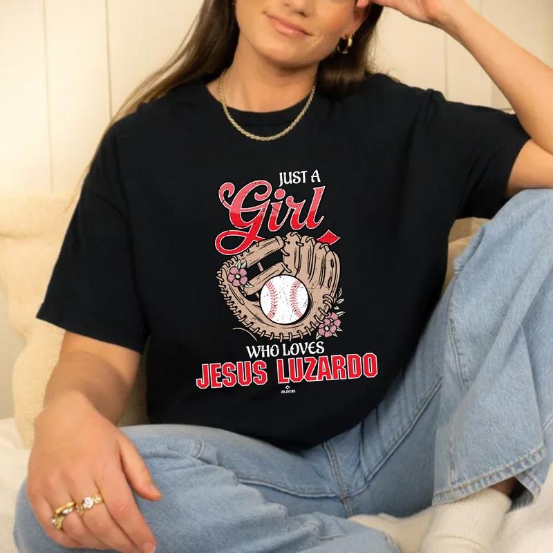 Just a Girl Who Loves Jesus Luzardo Philadelphia Baseball T-Shirt Casual Style Crew Neck Short Sleeve T-Shirt Tops Trendy for Unisex