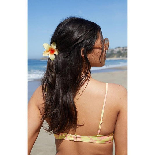 LA Hearts Women's 3 Pack Plumeria Flower Hair Claw Clips