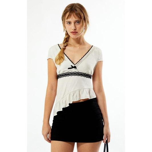LA Hearts Women's Lace Trim Asymmetrical Top
