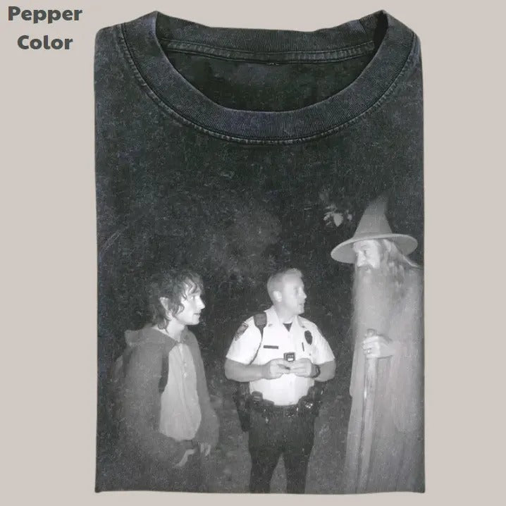 Lord of the Rings Vintage Tee, Bilbo Galdalf T-Shirt, Meme Cringe Funny Dumb Shirts, Unisex Movie Shirt Menswear Womenswear Streetwear