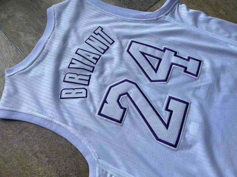 Los Angeles Lakers #24 Kobe Bryant Lakers 24 Kobe Adidas Christmas All-White Embroidered Jersey Style 13