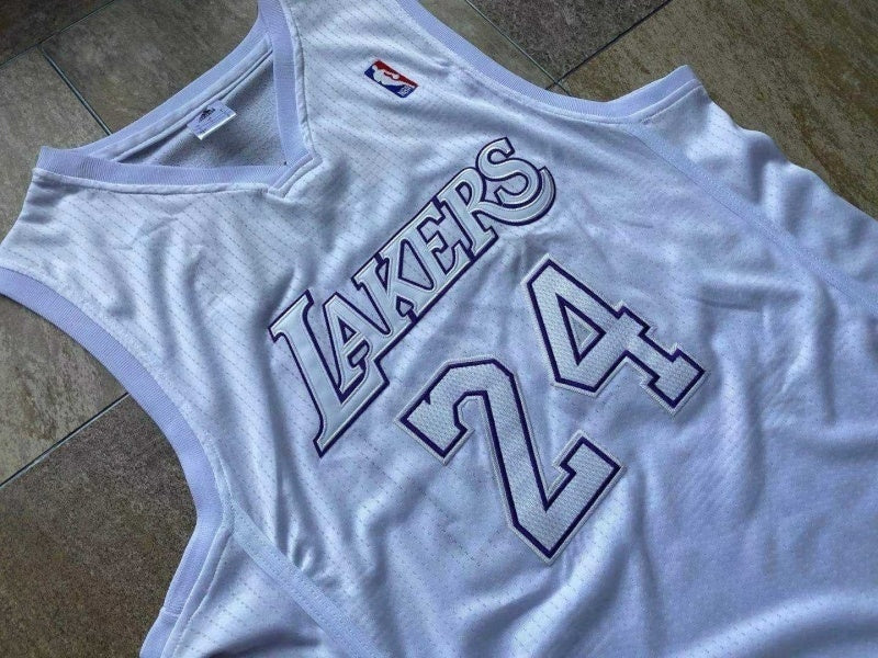Los Angeles Lakers #24 Kobe Bryant Lakers 24 Kobe Adidas Christmas All-White Embroidered Jersey Style 17
