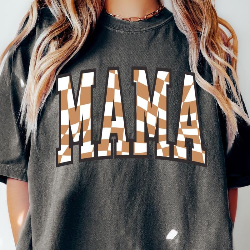 MAMA RETRO CHECKERED 2 SHIRT, COMFORT COLORS CASUAL COTTON T-SHIRT FOR MOMS Top Womenswear