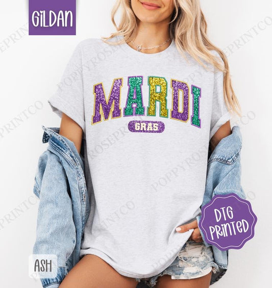 Mardi Gras Shirt Gildan, Louisiana Parade Women's Tee, Holiday Women's Tshirt Plus Sizes