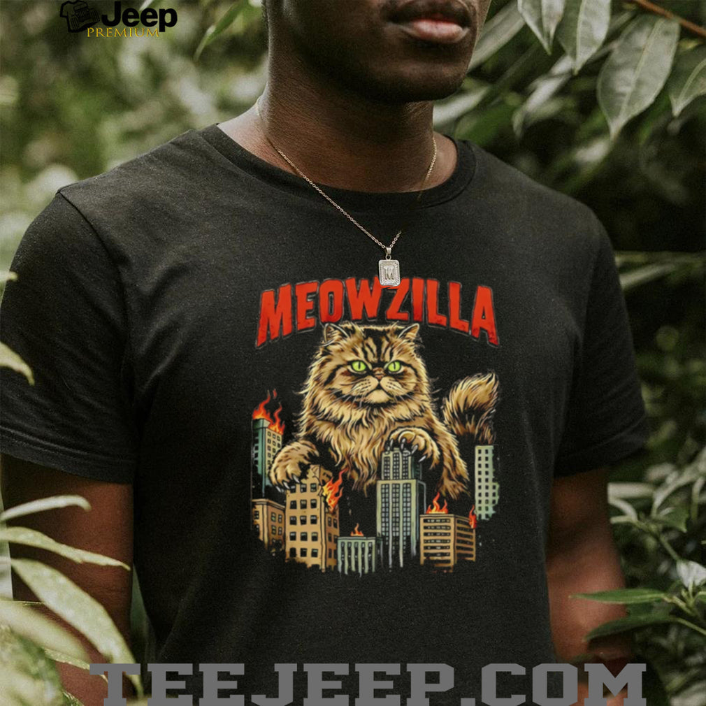 Meowzilla Giant Fluffy Cat Destroying City Vintage Kaiju T Shirt