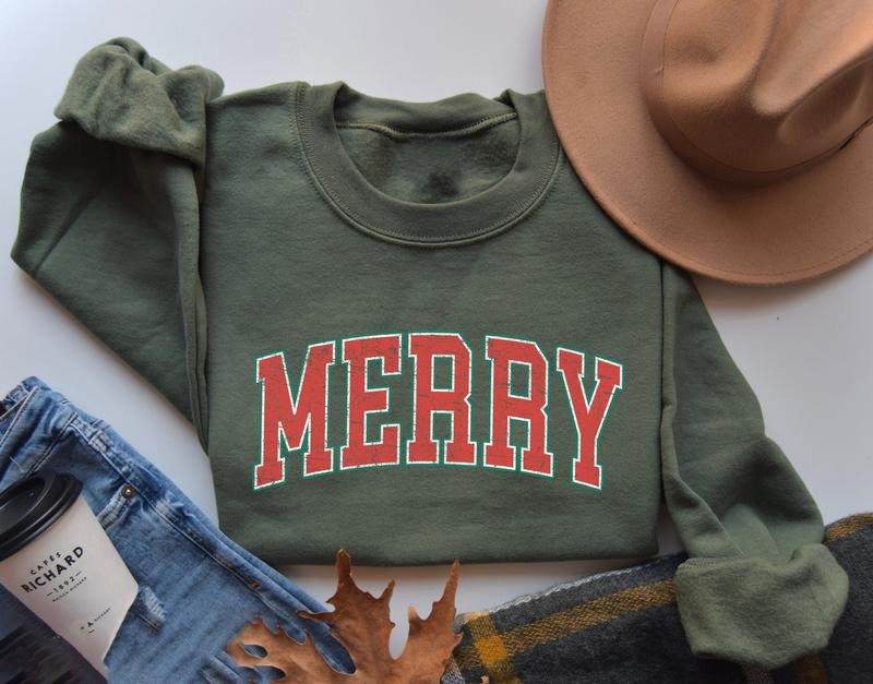 Merry Christmas Sweatshirt, Retro Christmas Crewneck Sweater, Christmas Shirt For Women, Xmas Holiday Sweater, Christmas Gift Ideas, Retro Christmas Shirt