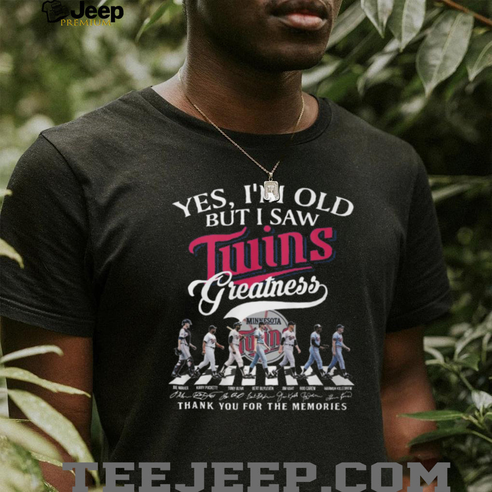 Minnesota Twins Greatness Legends Walk Signatures Fan T Shirt