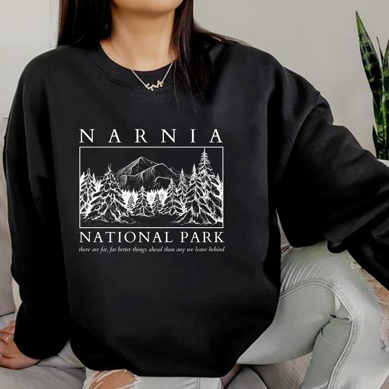Narnia National Park Shirt, Vintage Bookish Sweatshirt, Fantasy Book Reader T-shirt, Vintage Narnia Shirt, Gift For Bookworm, Bookish