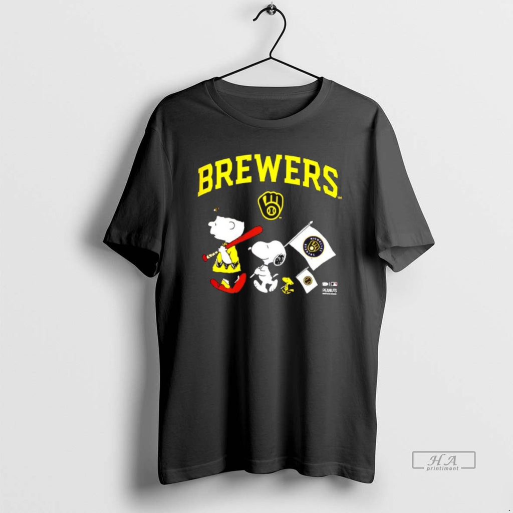 Official Peanuts Chracters Flag With Milwaukee Brewers