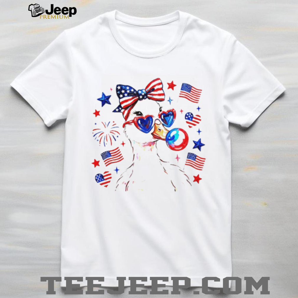 Patriotic American Duck Patriotic Bow and Sunglasses T Shirt