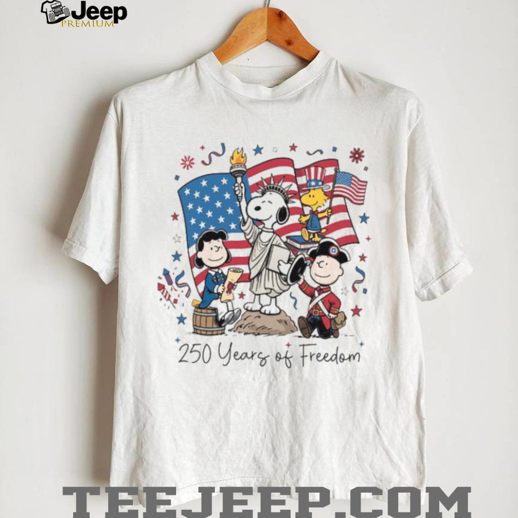 Peanuts 250 Years of Freedom Statue of Liberty Patriotic Shirt