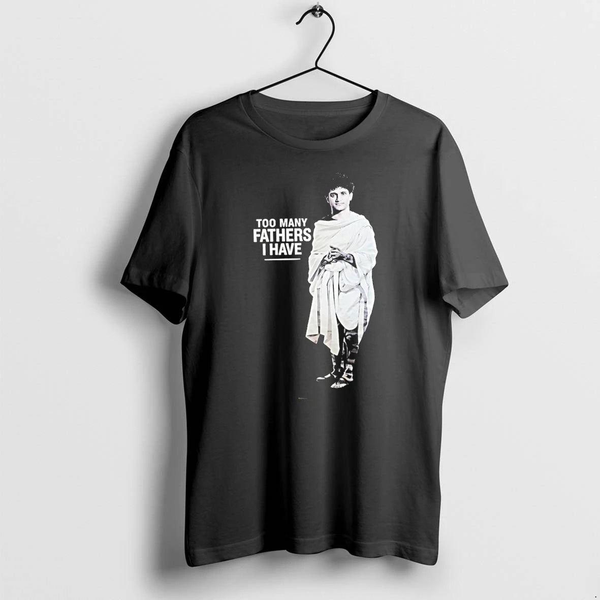 Premium Kunal Kamra Wearing Saurav Das Too Many Fathers I Have Tshirts