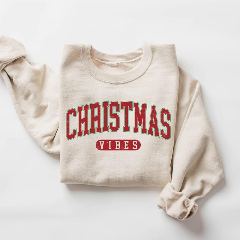 Retro Christmas Vibes Sweatshirt, Merry Christmas Sweatshirt, Womens Christmas Sweater, Holiday Sweater, Cute Christmas Shirt, Christmas Gift, Winter Crewneck Sweatshirt