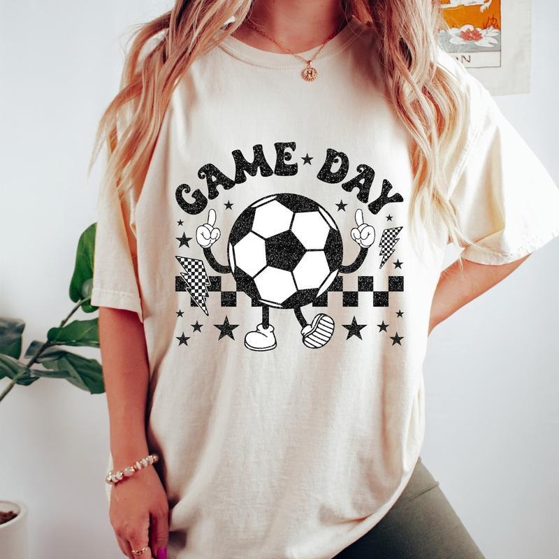 Retro Soccer Mama T-Shirt, Soccer T-Shirt, Sports T-Shirt, Soccer Mom T-Shirt, Game Day T-Shirt, tshirt hot trend 2025