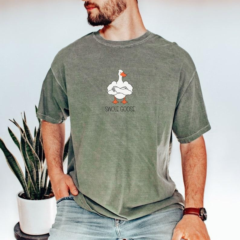 Silly goose on the loose shirt, funny goose t-shirt, swole goose gym pump cover, muscle mommy shirt, funny shirt for gym