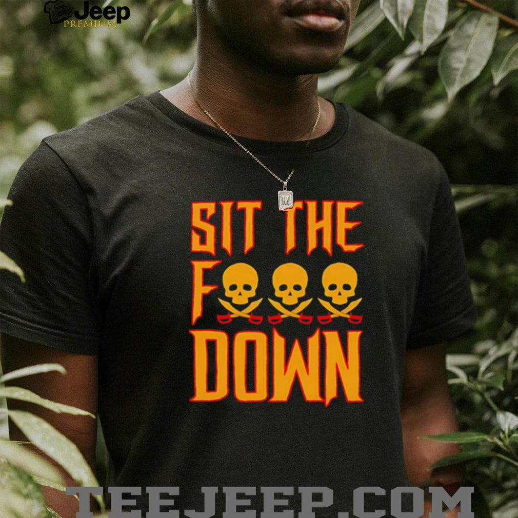Sit The F Down Baseball Skull and Crossbones Pirate Sports Slogan Men T Shirt