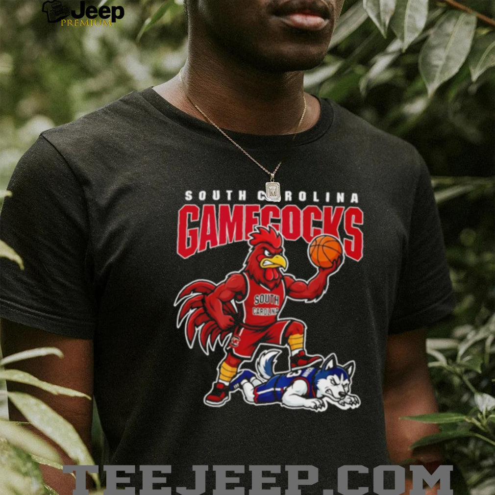 South Carolina Gamecocks vs UConn Huskies Basketball Rivalry Graphic T Shirt