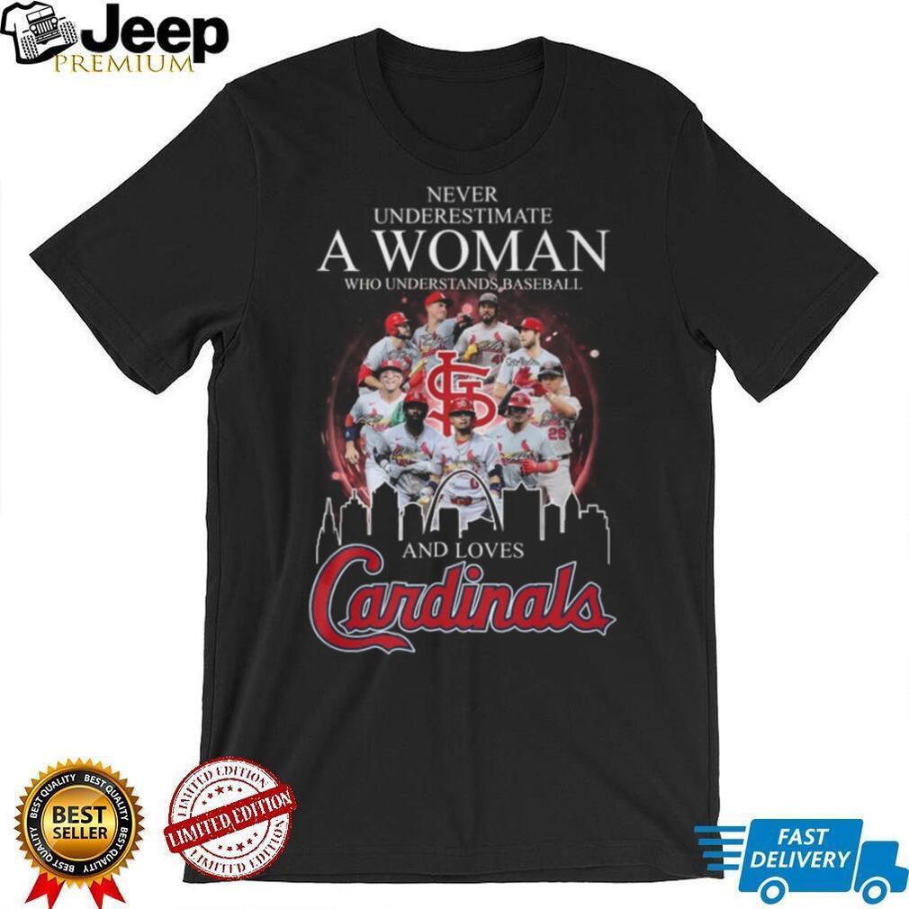 St. Louis Cardinals Never Underestimate A Woman Who Understands Baseball Vintage Fans Shirt