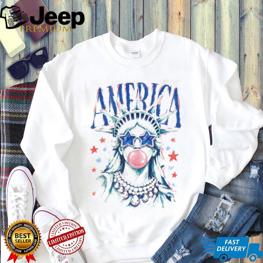 Statue of Liberty America Bubble Gum Star Sunglasses Patriotic Shirt