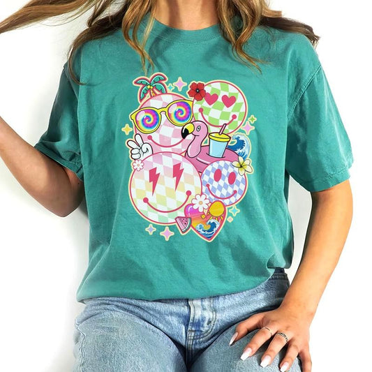 Summer Vibes Vintage Graphic Shirt, Retro Smile Face Summer Tee, Hello Summer Tshirt, Smile Face Tee, Summer Vibes Tops For Women, Tropical Summer Outfits, Holiday Beach Shirt, Comfort Cotton Womenswear, Oversized Cotton Fabric Relaxed Fit Chic Style