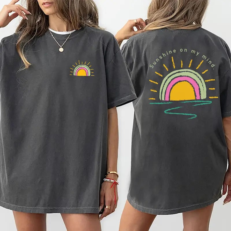 Sunshine On My Mind Shirt, Retro Sunset Graphic Tee Women, Holiday Season Printed T-shirt, Cotton Fabric Outfit, Summer Vacation Comfort Shirt Casual Style, Gift For Her, Casual Short Sleeve Shirt For Women, Cotton Fabric Unisex Tee