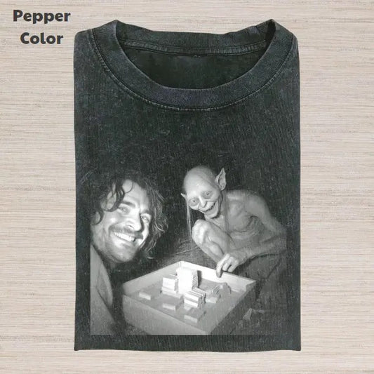 The Lord of the Rings Vintage Graphic Tee, Aragorn And Gollum T-Shirt, Movies Tee, Unisex Meme Cringe Funny Dumb Shirt, Menswear Womenswear Streetwear