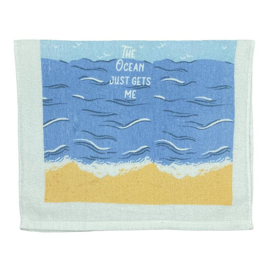 The Ocean Just Gets Me Funny Beach Tea Towel Funny Dish Towels Soft Adsorbent Tea Towel T-Shirts, Hoodie, Sweatshirt