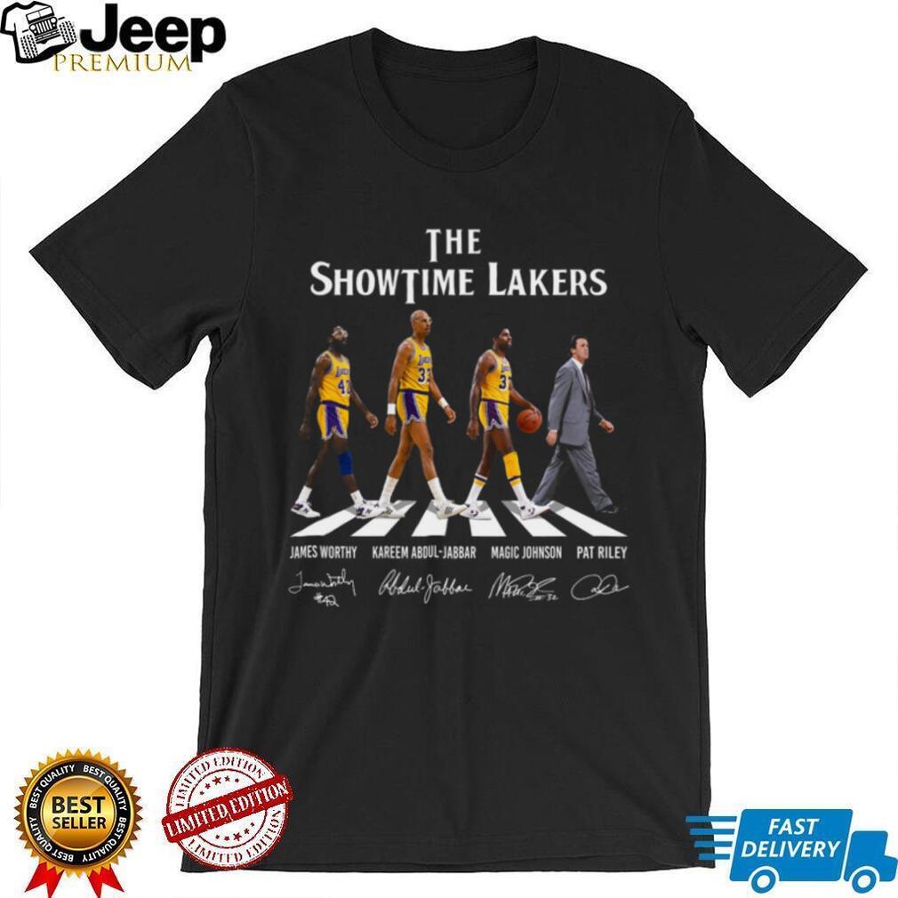 The Showtime Lakers Kareem Abdul Jabbar Magic Johnson 1980s Vintage Basketball Retro Style Shirt