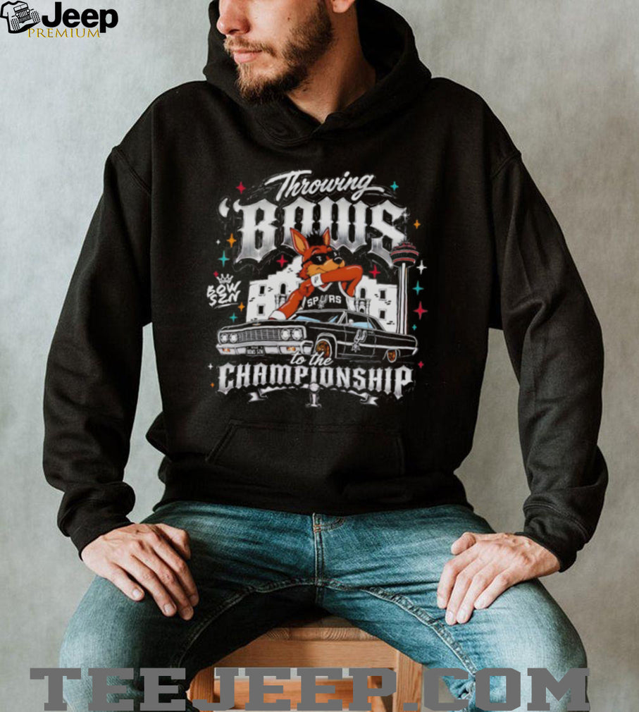 Throwing Bows Championship Mascot Retro Car T Shirt