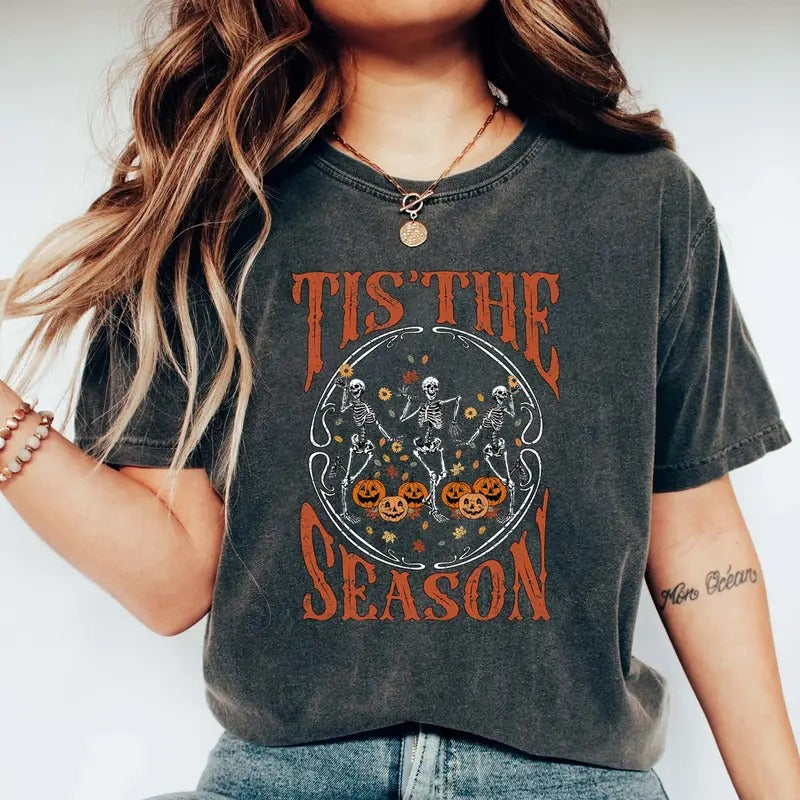 Tis The Season Shirt Halloween T-Shirt Fall Shirt Skeletons Dancing Shirt Autumn Shirt Halloween Skeleton Shirt Vintage Spooky Season Top Womenswear
