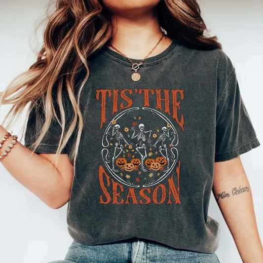 Tis The Season Shirt Halloween T-Shirt Fall Shirt Skeletons Dancing Shirt Autumn Shirt Halloween Skeleton Shirt Vintage Spooky Season Top Womenswear