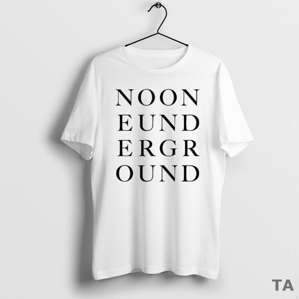 Top Nooneunderground T Shirt Sweater
