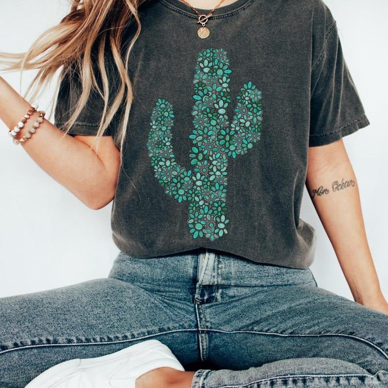 Turquoise Cactus Tee Vintage Inspired Western Aesthetic T-shirt Trendy Western Graphic Tee Cowgirl Aesthetic Tshirt