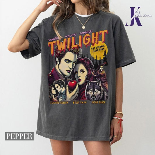 Twilight Shirt Limited Vintage T-Shirt, Oversized Unisex T-shirt Twilight Fans Homage T-shirt, Gift For Book Lover Twilight Saga Comic Retro Graphic Tee Casual