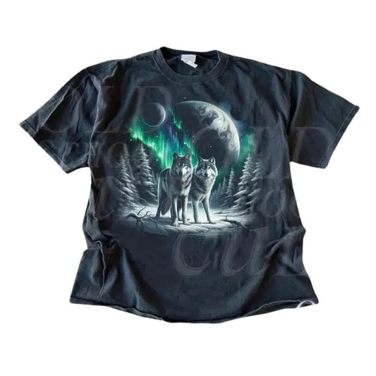 Two Wolf Vintage Halftone Graphic Shirt, Wolf Lovers Retro Tee, 2000s Nature Polar Lights Shirt, Cute Wolf Tee, Mystical Unisex Oversize Tee