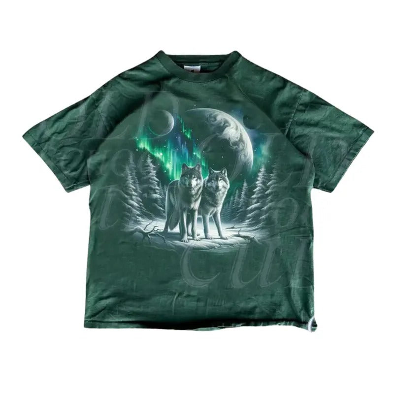 Two Wolf Vintage Halftone Graphic Shirt, Wolf Lovers Retro Tee, 2000s Nature Polar Lights Shirt, Mystical Unisex Tee,Cute Wolf Tee