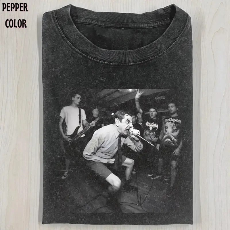 VINTAGE Movies T-shirt, funny graphic tees, vintage tees Menswear Top