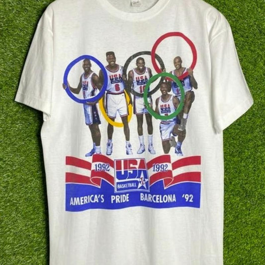 Vintage 1992 USA olympic basketball Dream Team tee shirt Tshirt Streetwear Shortsleeve Crewneck Graphic Menswear Top
