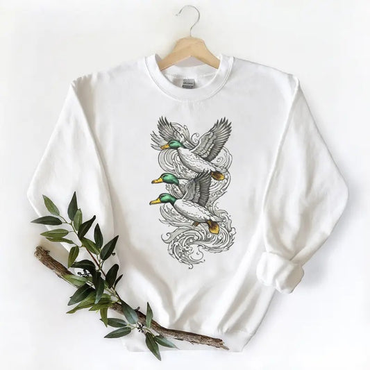Vintage 3 Mallard Ducks Flying Unisex Tshirt Sweatshirt Hoodie, for duck hunters, husbands and Mallard duck lovers